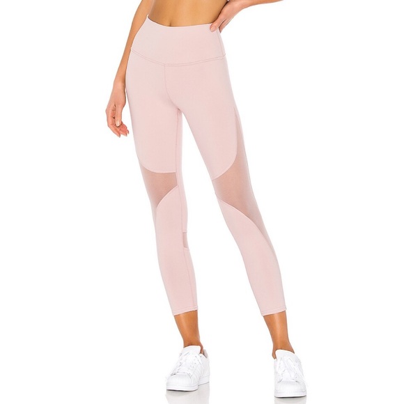 Alo HIGH WAIST COAST CAPRI LEGGING in pale mauve